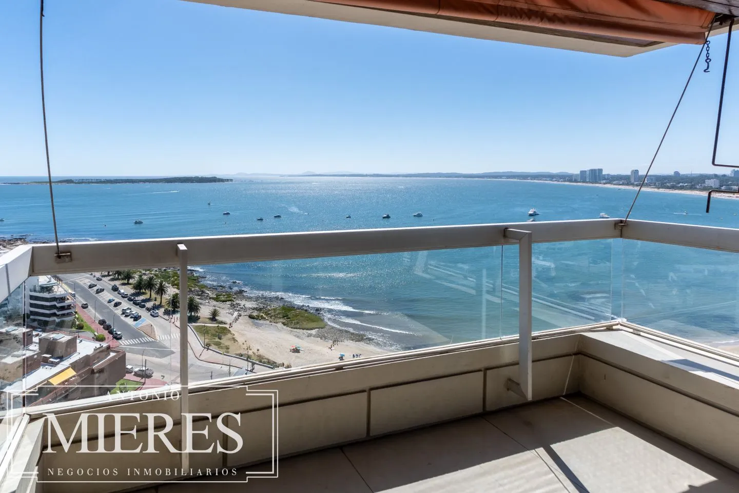 Venta Apartamento 3 dormitorios - Playa Mansa — foto 11