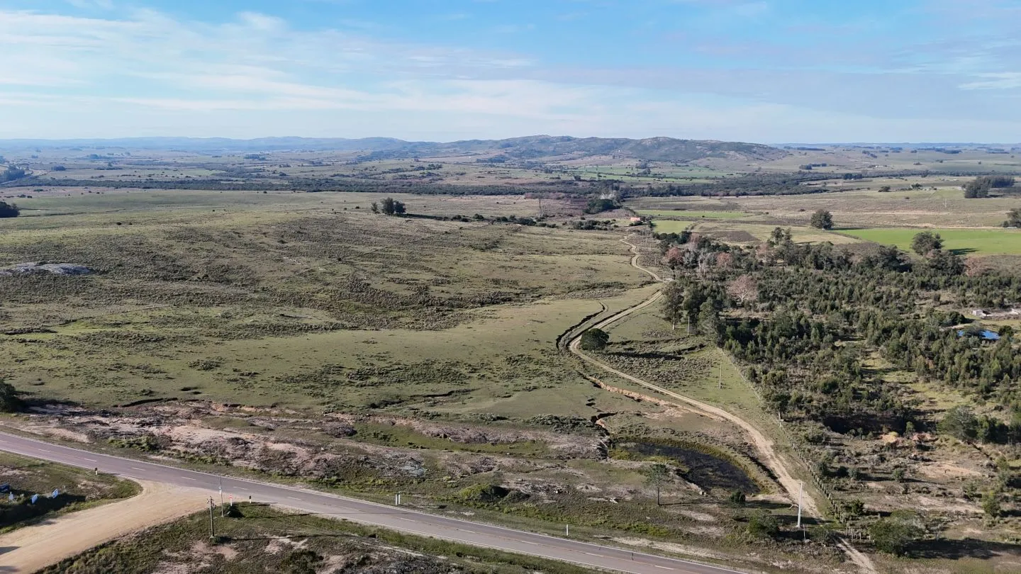 Campo de 36 ha en venta con casa y arroyo, Maldonado Uruguay. — foto 17