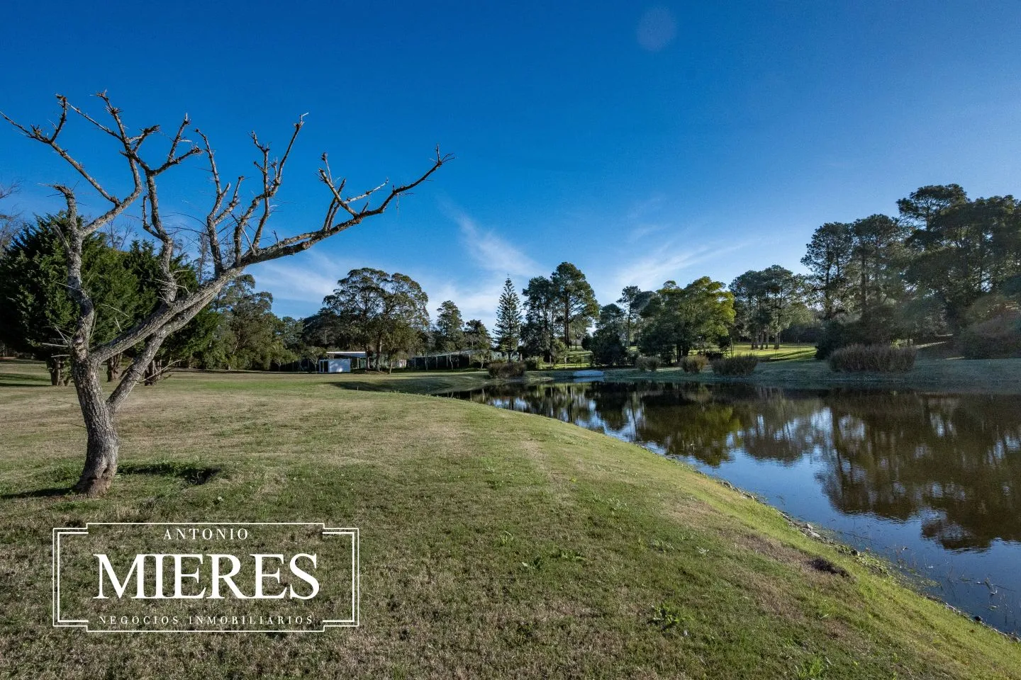 Venta lote en barrio privado Aura- Golf Punta del Este — foto 1