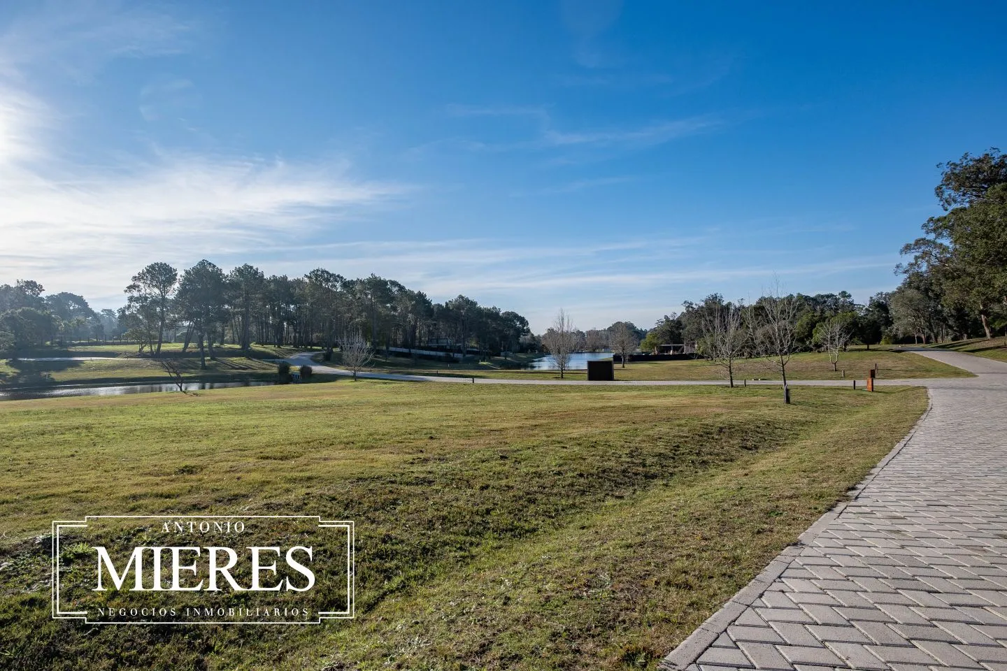 Venta lote en barrio privado Aura- Golf Punta del Este — foto 2