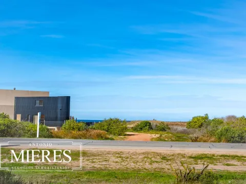 LOTE SOBRE RUTA 10  SANTA MONICA