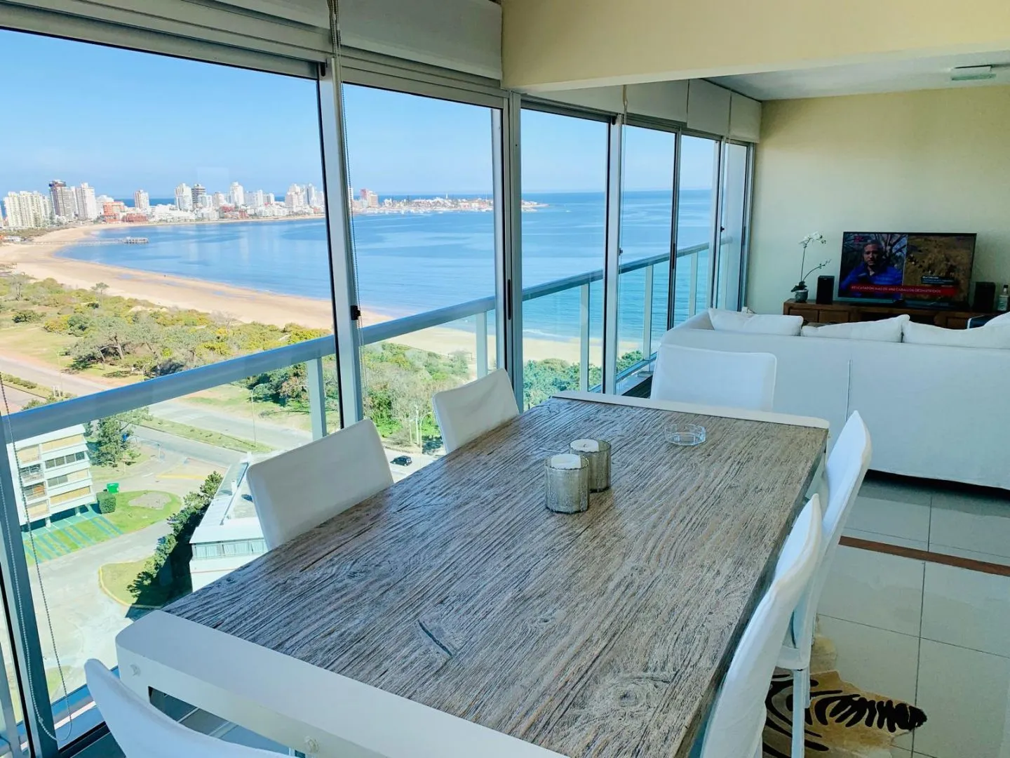 Alquiler anual apartamento de 2 dormitorio - Playa Mansa — foto 9