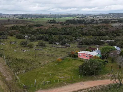 Campo en venta de 14 ha con casa en Aigua, Maldonado Uruguay.