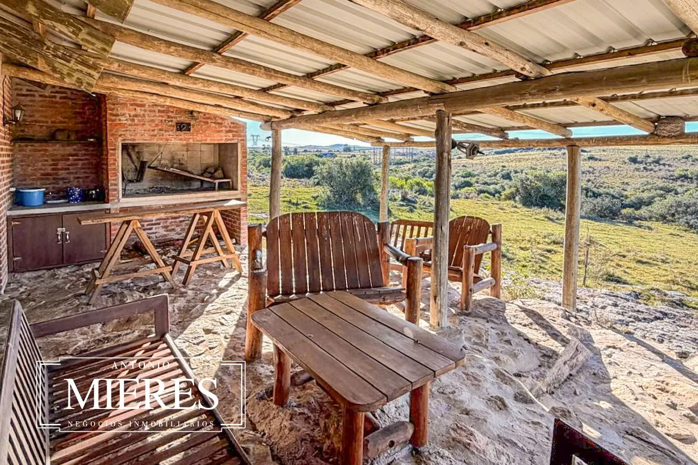Campo de 78ha con arroyo y casa principal — foto 5