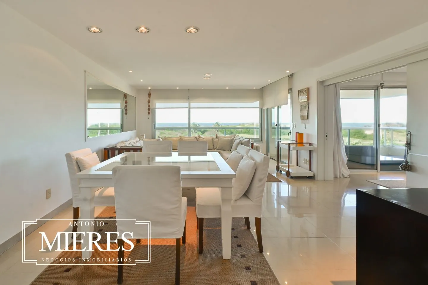 Venta apartamento dos dormitorios- Playa Brava — foto 4