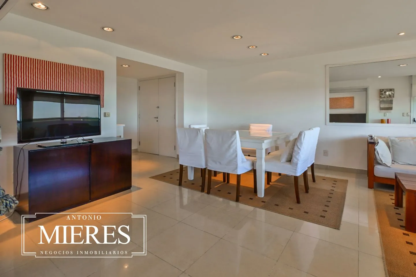 Venta apartamento dos dormitorios- Playa Brava — foto 7
