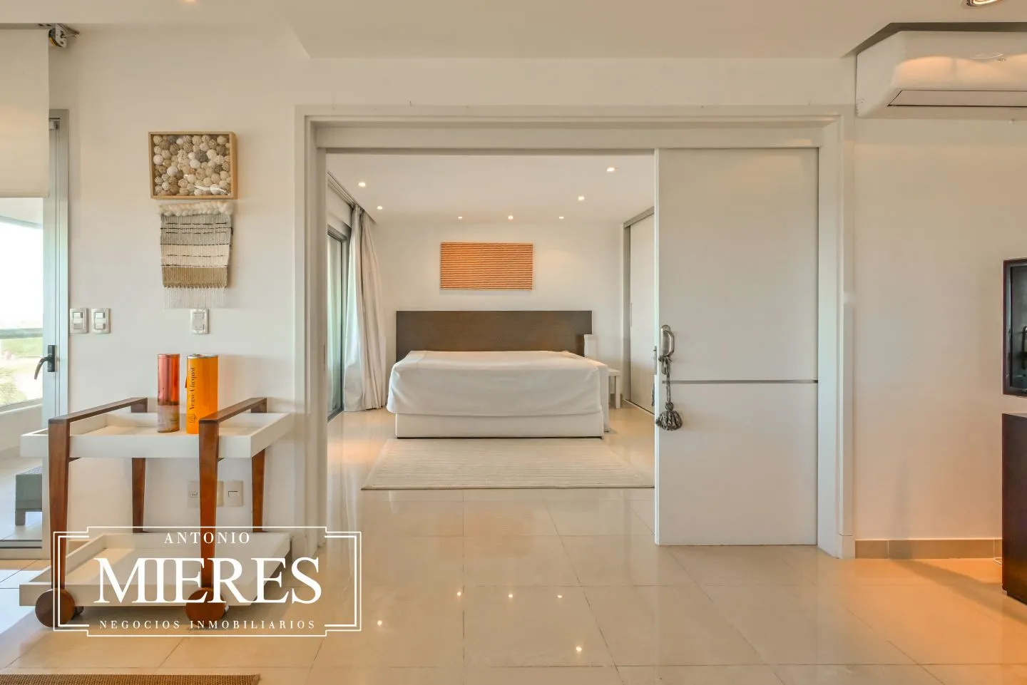 Venta apartamento dos dormitorios- Playa Brava — foto 9