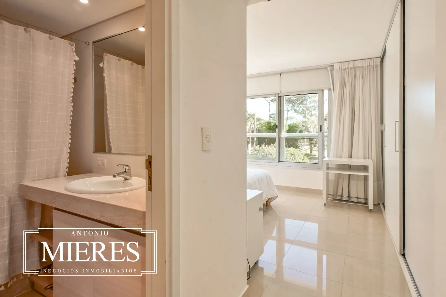 Venta apartamento dos dormitorios- Playa Brava — foto 12