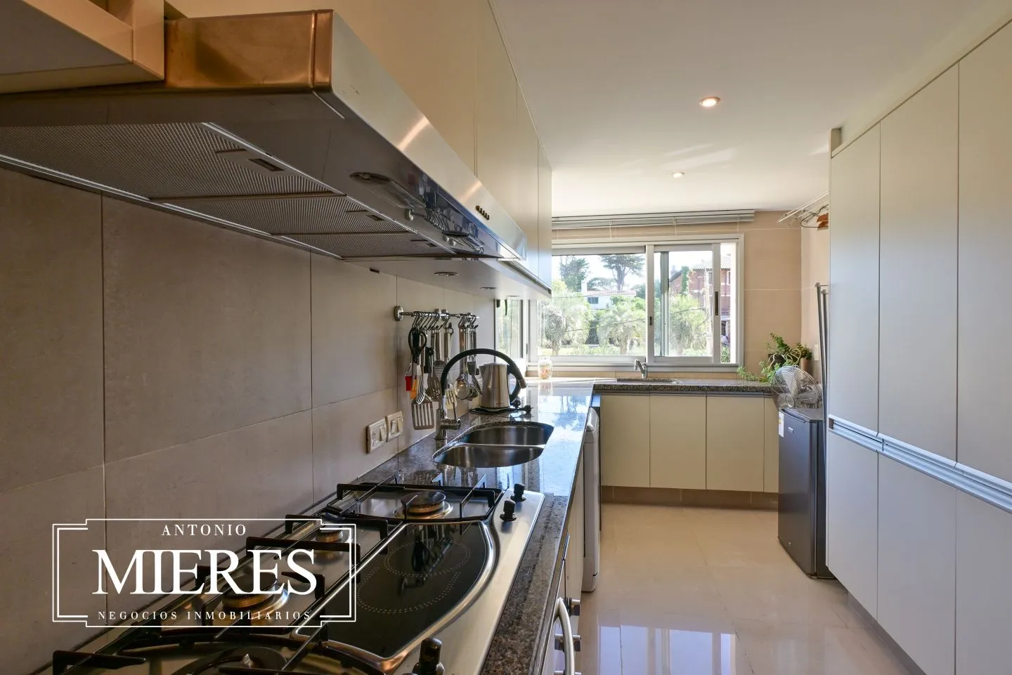 Venta apartamento dos dormitorios- Playa Brava — foto 21