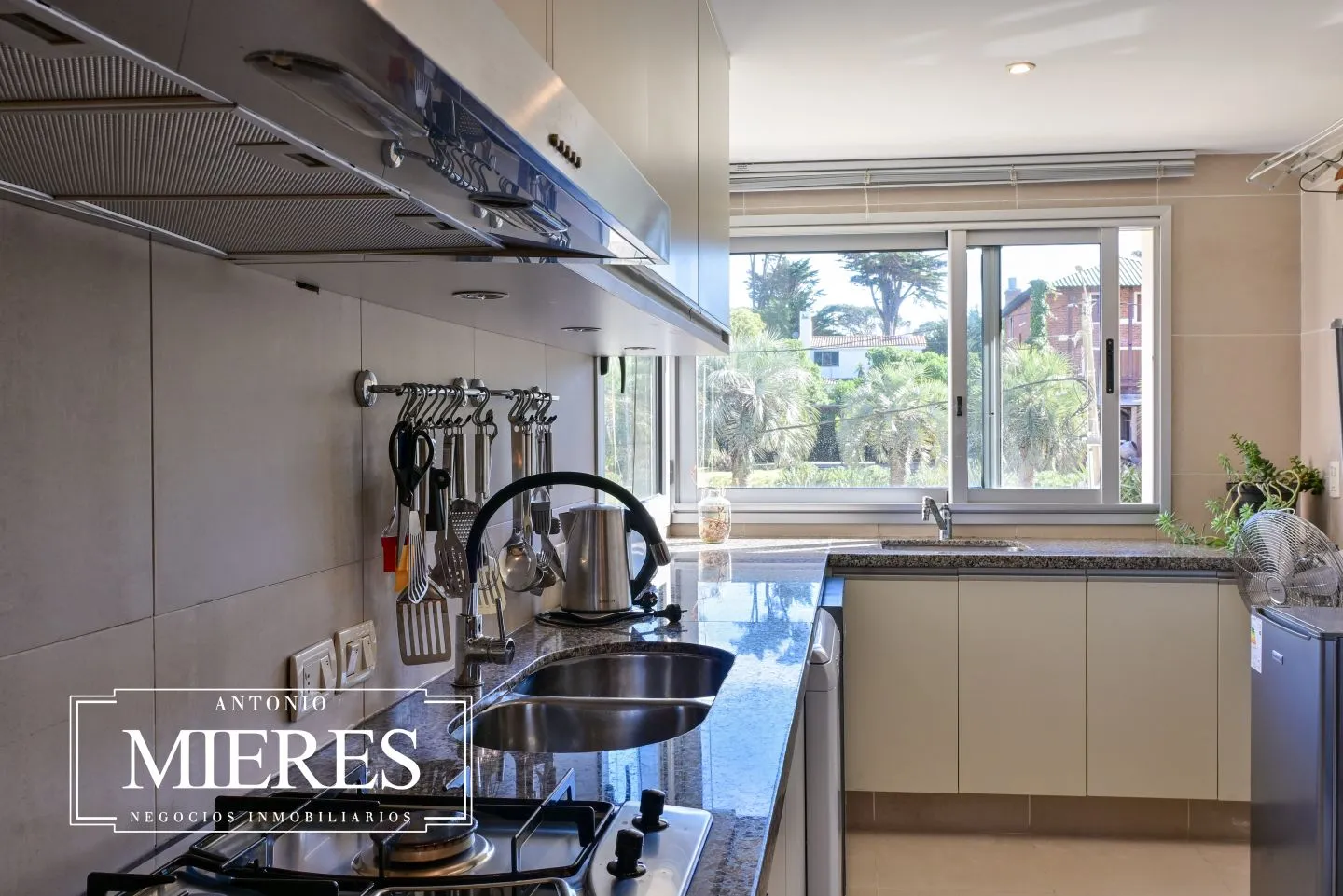 Venta apartamento dos dormitorios- Playa Brava — foto 22