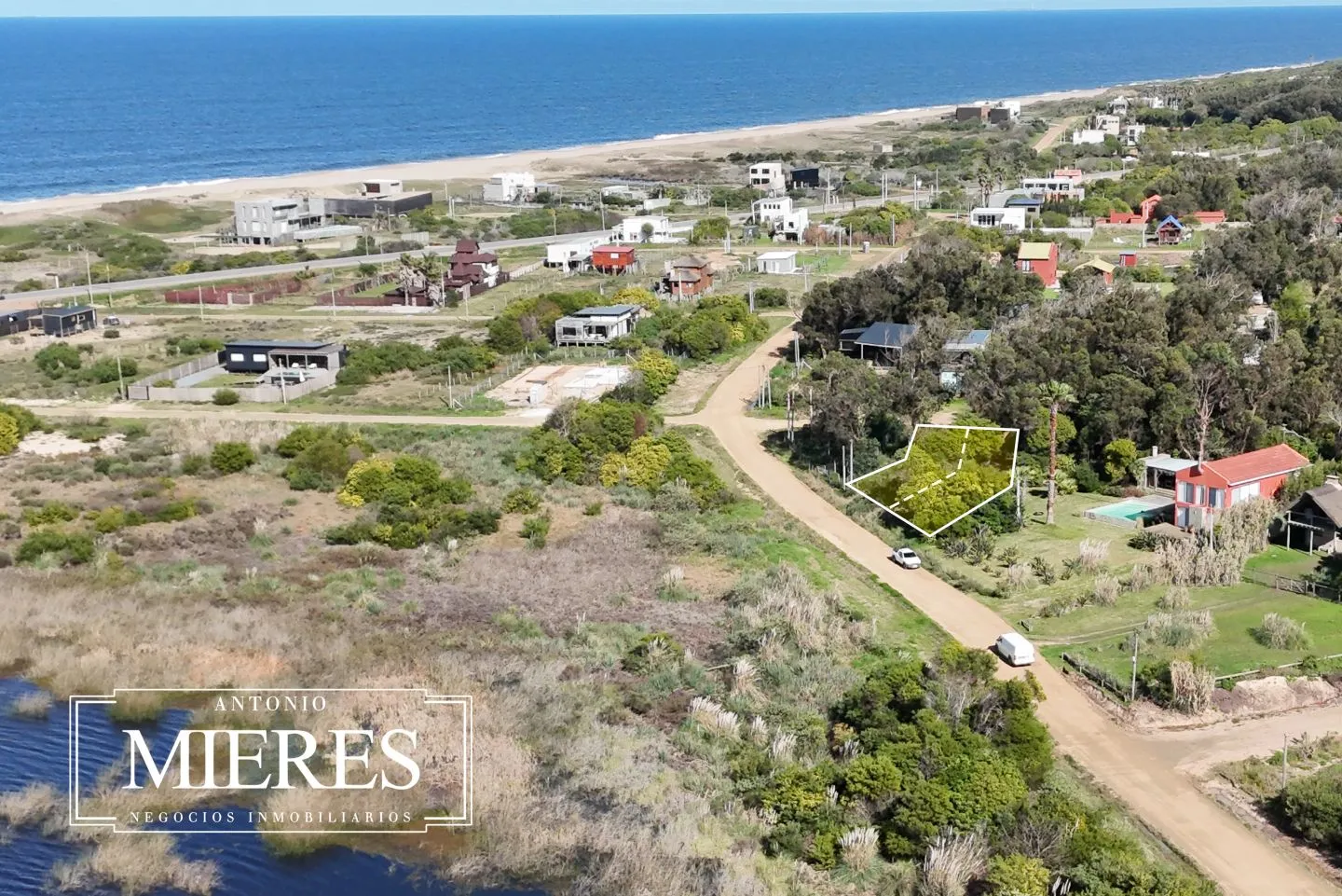 Venta 2 lotes (total 585m2) en Sta Monica, frente a laguna — foto 4