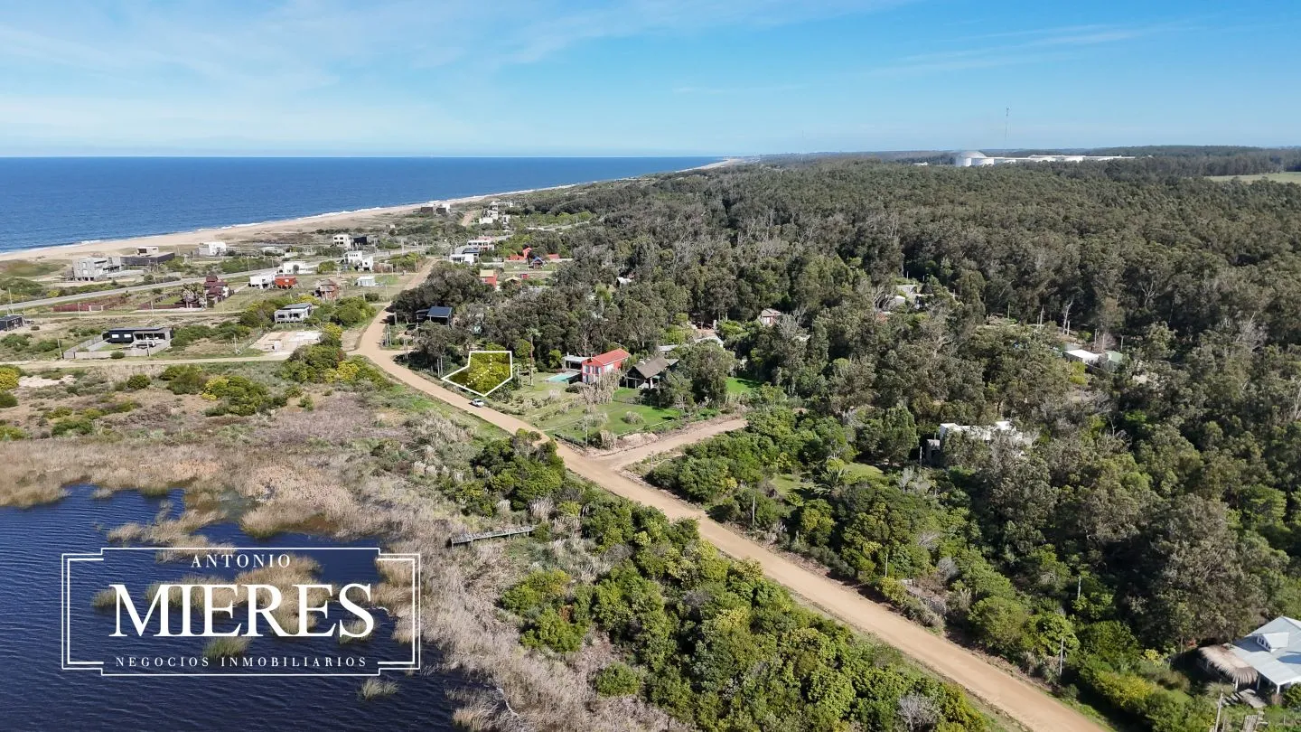 Venta 2 lotes (total 585m2) en Sta Monica, frente a laguna — foto 8