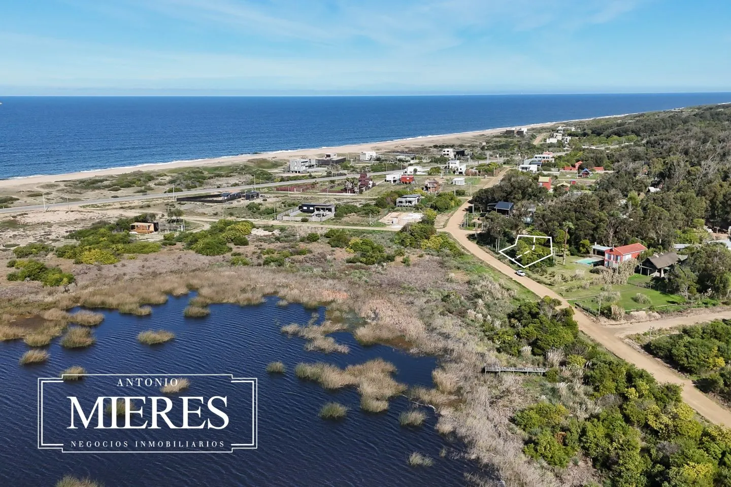 Venta 2 lotes (total 585m2) en Sta Monica, frente a laguna — foto 9