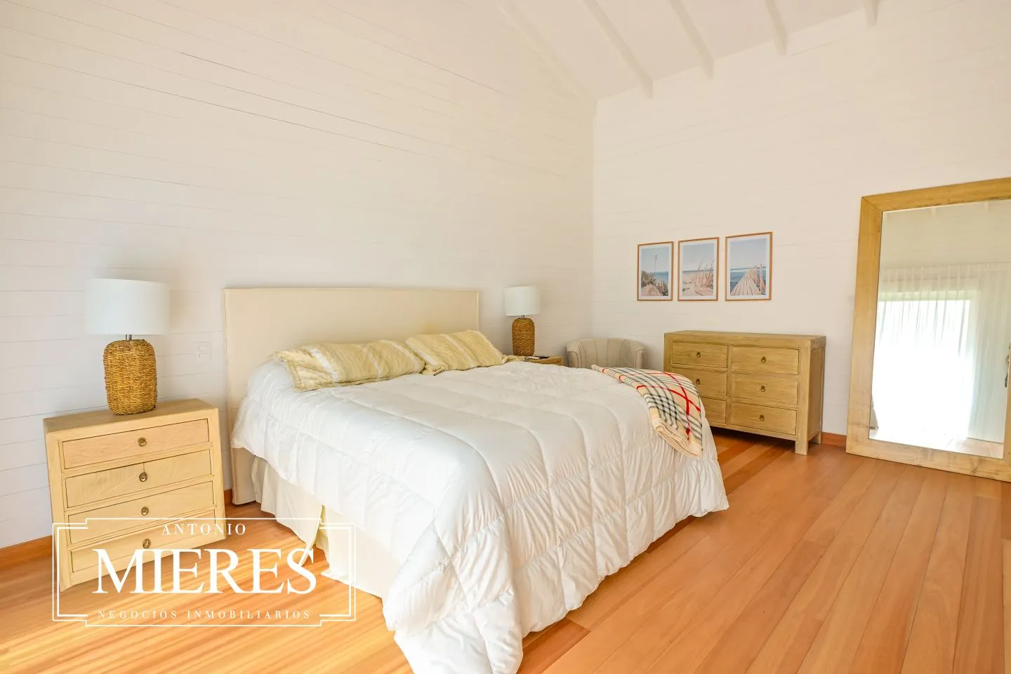VENTA CASA, EL QUIJOTE, LA BARRA — foto 17