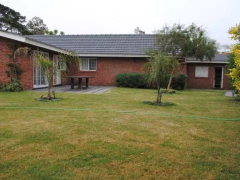 Venta casa 4 dormitorios - Playa Mansa — foto 2