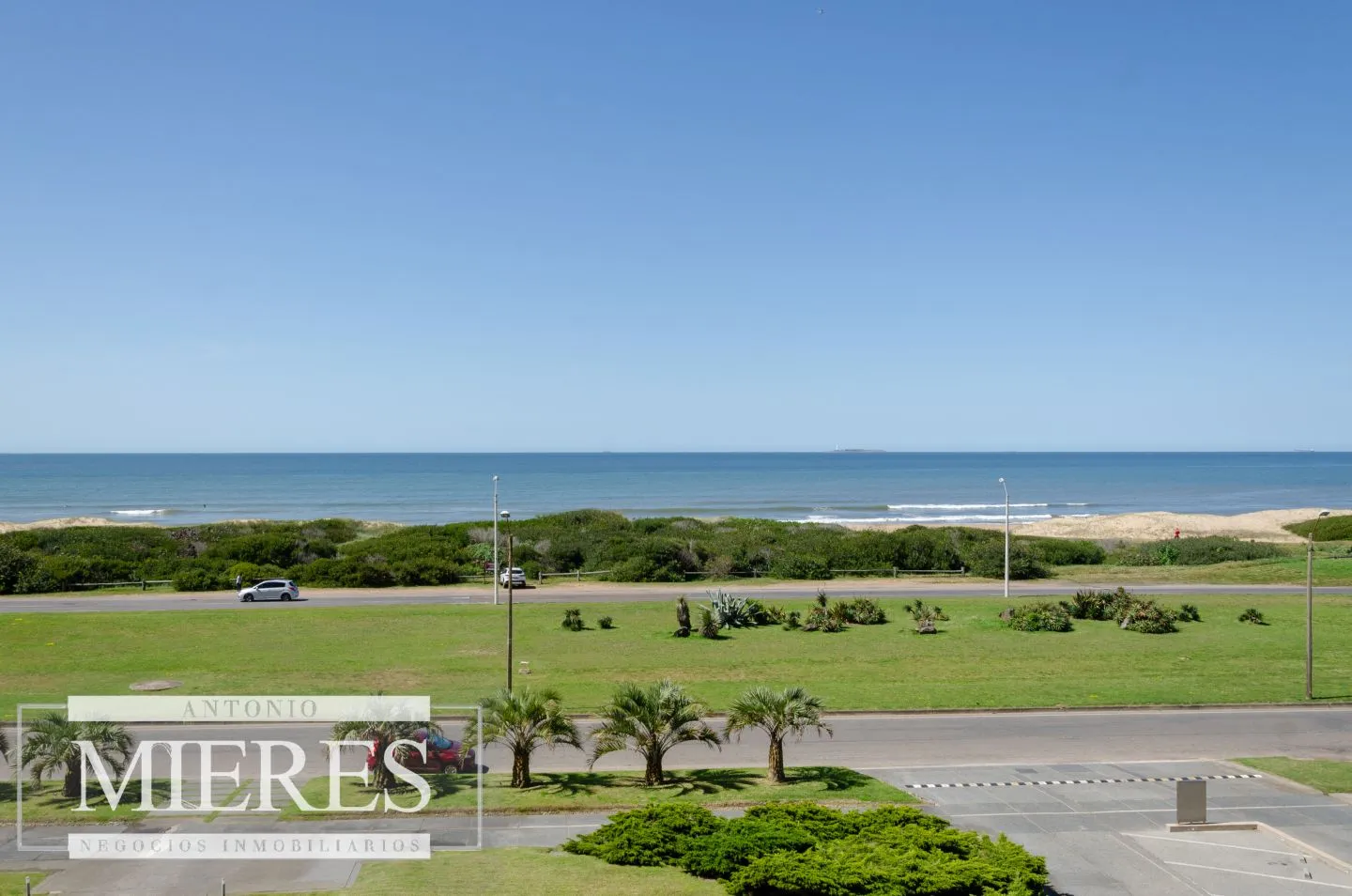 Venta apartamento 3 dormitorios- Playa Brava — foto 2