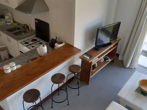 VENTA APTO 1 DORM C/TZA AZOTEA C/VISTA Y PISCINA MANANTIALES — foto 5