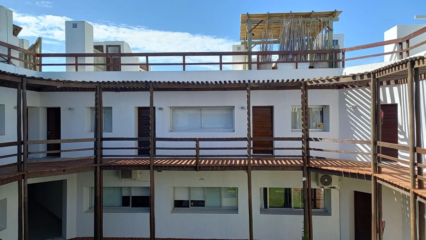 VENTA APTO 1 DORM C/TZA AZOTEA C/VISTA Y PISCINA MANANTIALES — foto 21