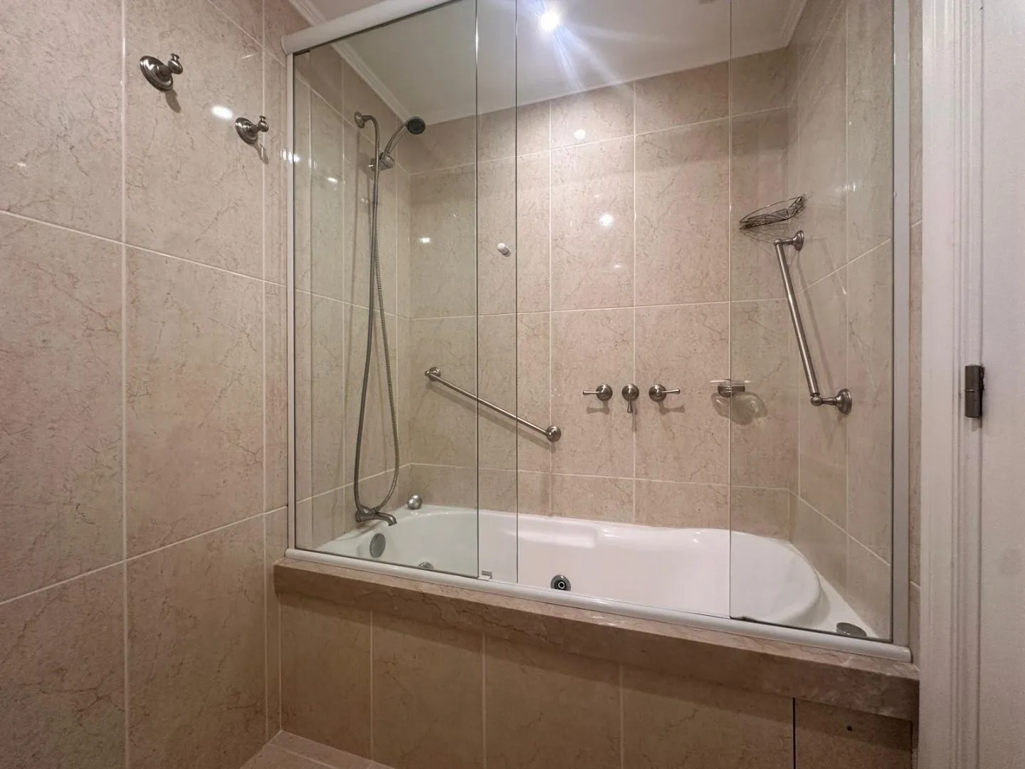 Venta apartamento 3 dormitorios - Playa Mansa — foto 8