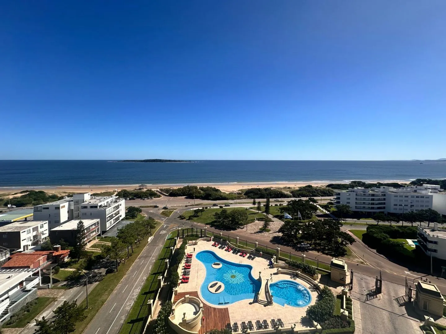 Venta apartamento 3 dormitorios - Playa Mansa — foto 16