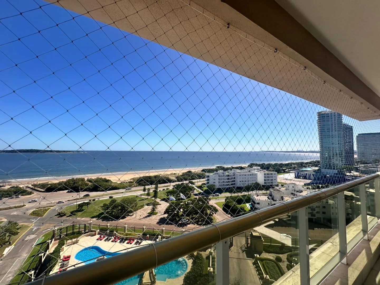 Venta apartamento 3 dormitorios - Playa Mansa — foto 18