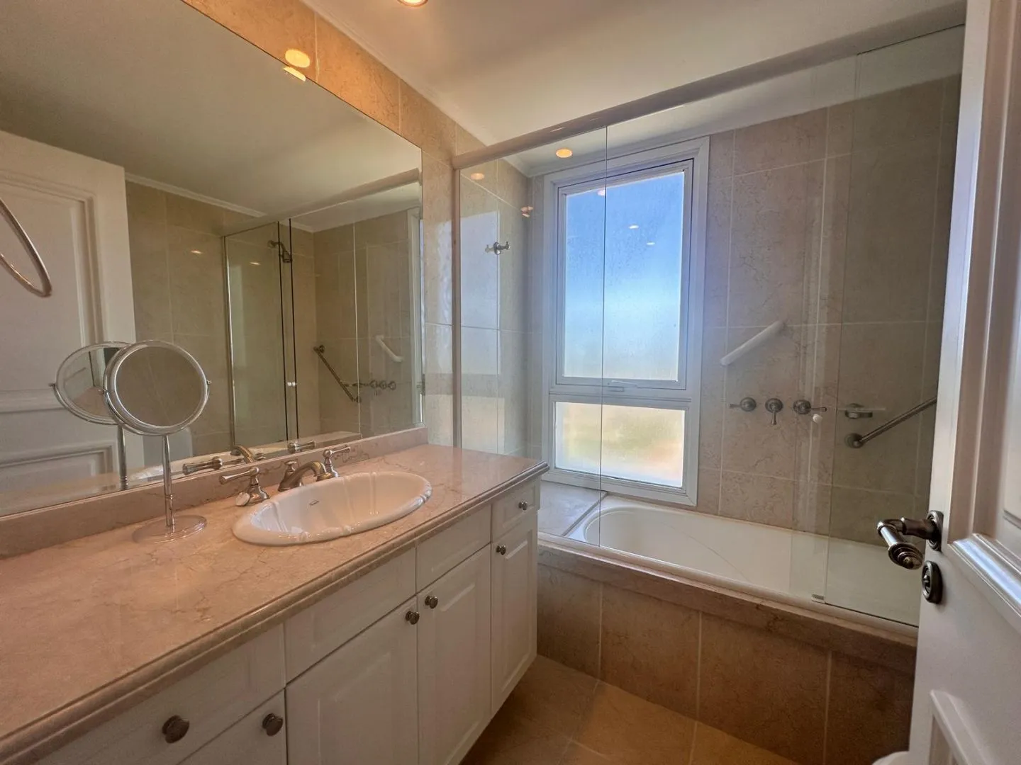 Venta apartamento 3 dormitorios - Playa Mansa — foto 19