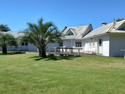 VENTA CASA EL TESORO 421 M2 C/5 DORM, 4500 M2 DE TERRENO
