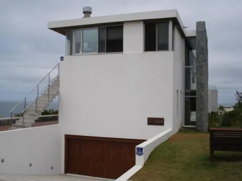 VENTA: CASA 7 DORM C/PISCINA Y MUY BUENA VISTA EN EL CHORRO — foto 2