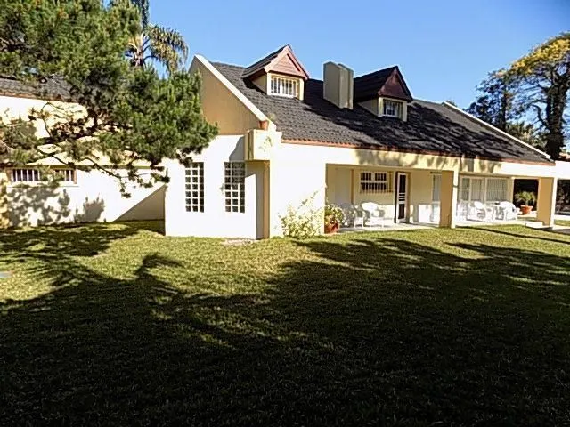 Venta casa 6 dormitorios - Playa Mansa — foto 1
