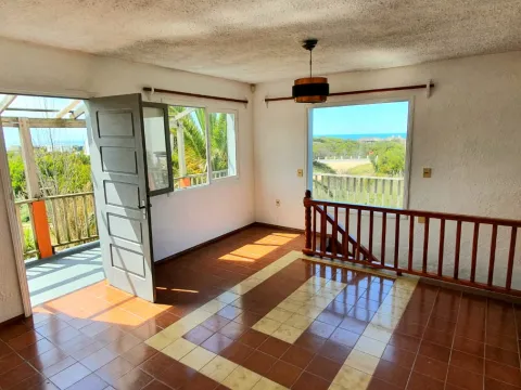 CASA EN VENTA 4 DORMITORIOS CALLE 4 Y R-10 BALNEARIO BS AS — foto 3