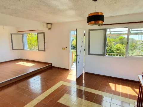 CASA EN VENTA 4 DORMITORIOS CALLE 4 Y R-10 BALNEARIO BS AS — foto 5