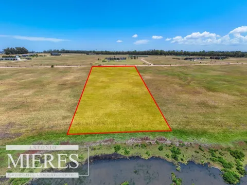 Venta lote en barrio Laguna de los Cisnes — foto 2