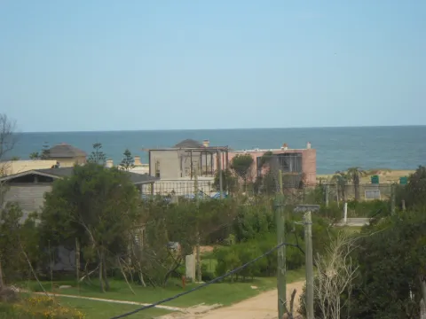 CASA EN VENTA 3 DORMITORIOS CALLE 7 BALNEARIO BS AS — foto 2