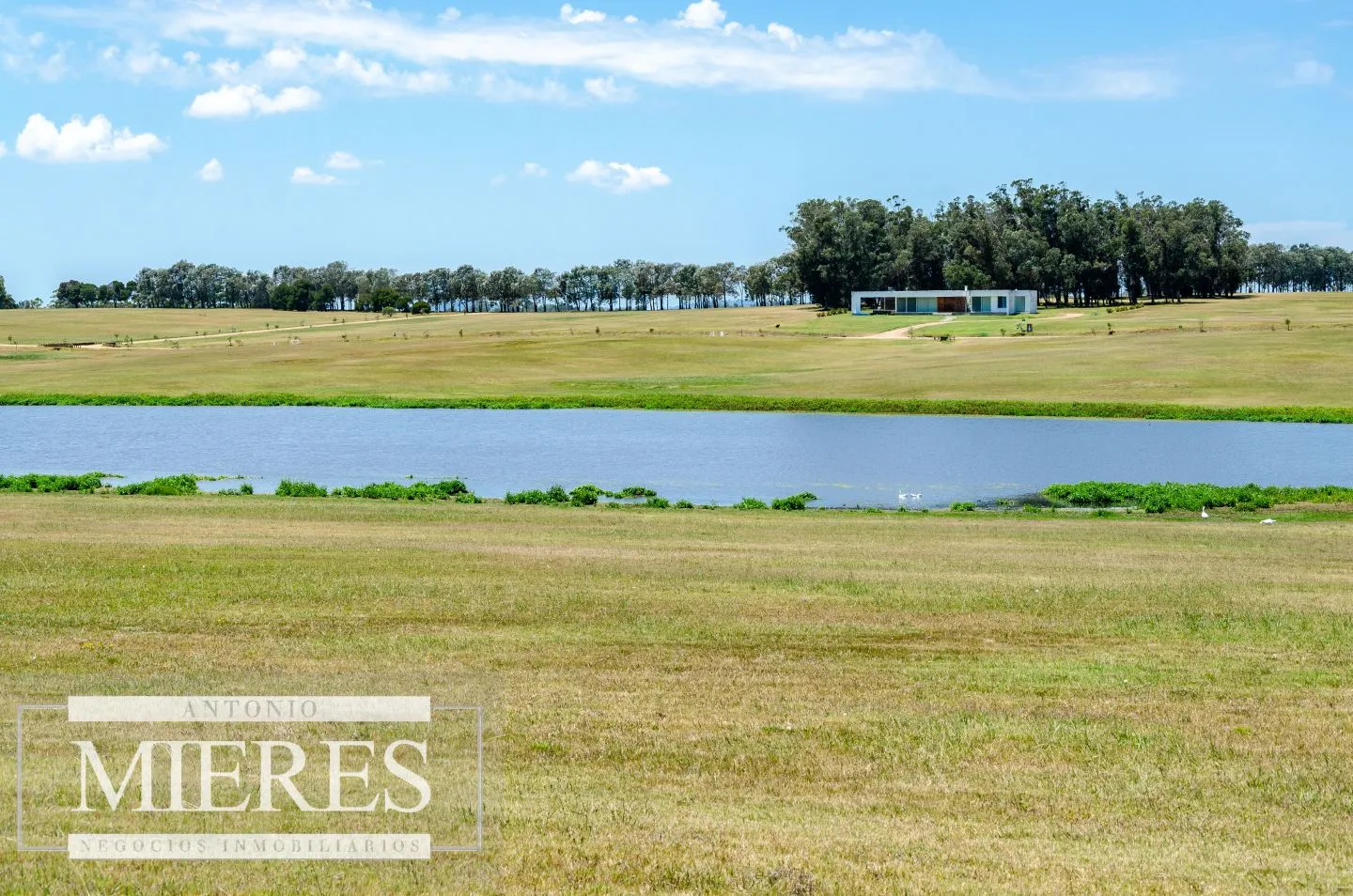 Venta lote en barrio Laguna de los Cisnes — foto 8
