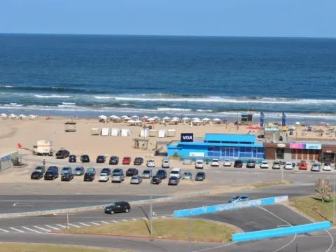 Venta apartamento 3 dormitorios- Playa Brava — foto 2