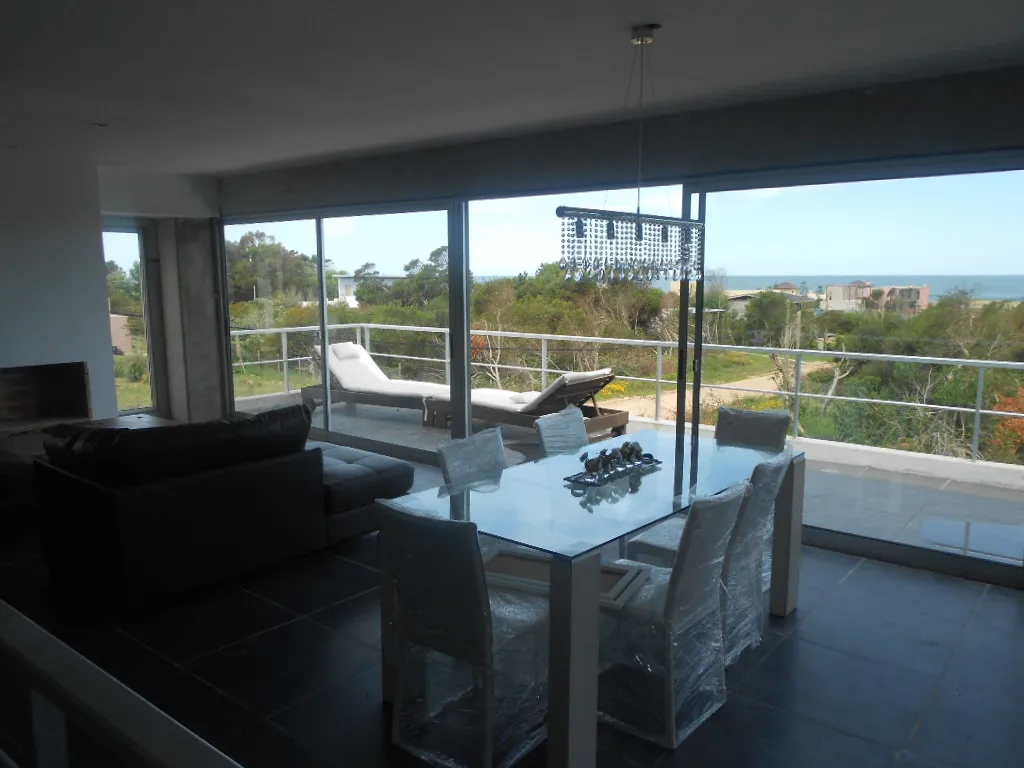 CASA EN VENTA 3 DORMITORIOS CALLE 7 BALNEARIO BS AS — foto 8
