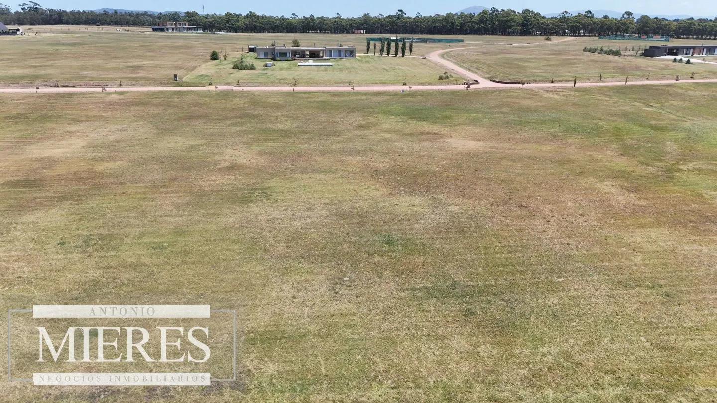 Venta lote en barrio Laguna de los Cisnes — foto 14