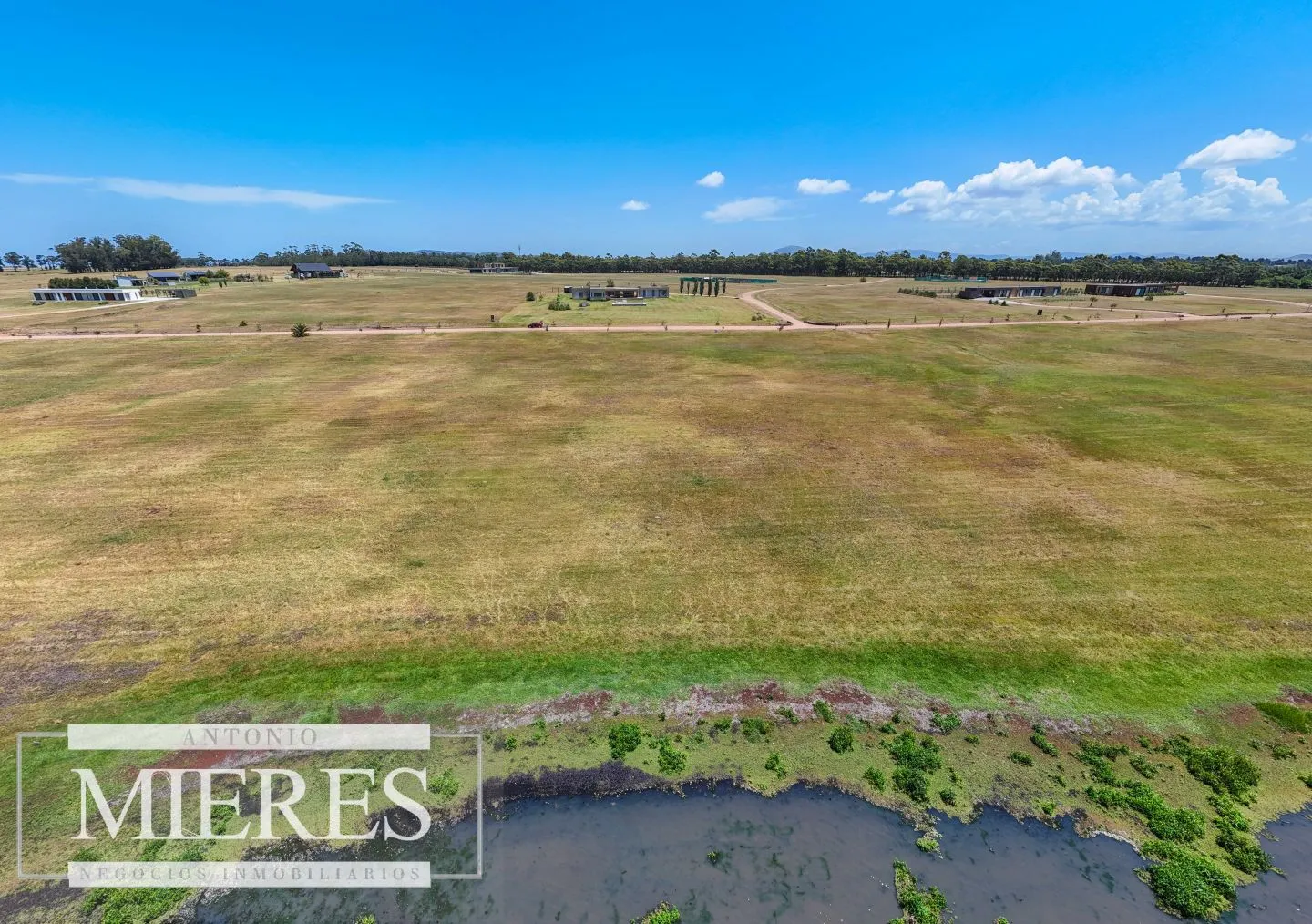 Venta lote en barrio Laguna de los Cisnes — foto 15