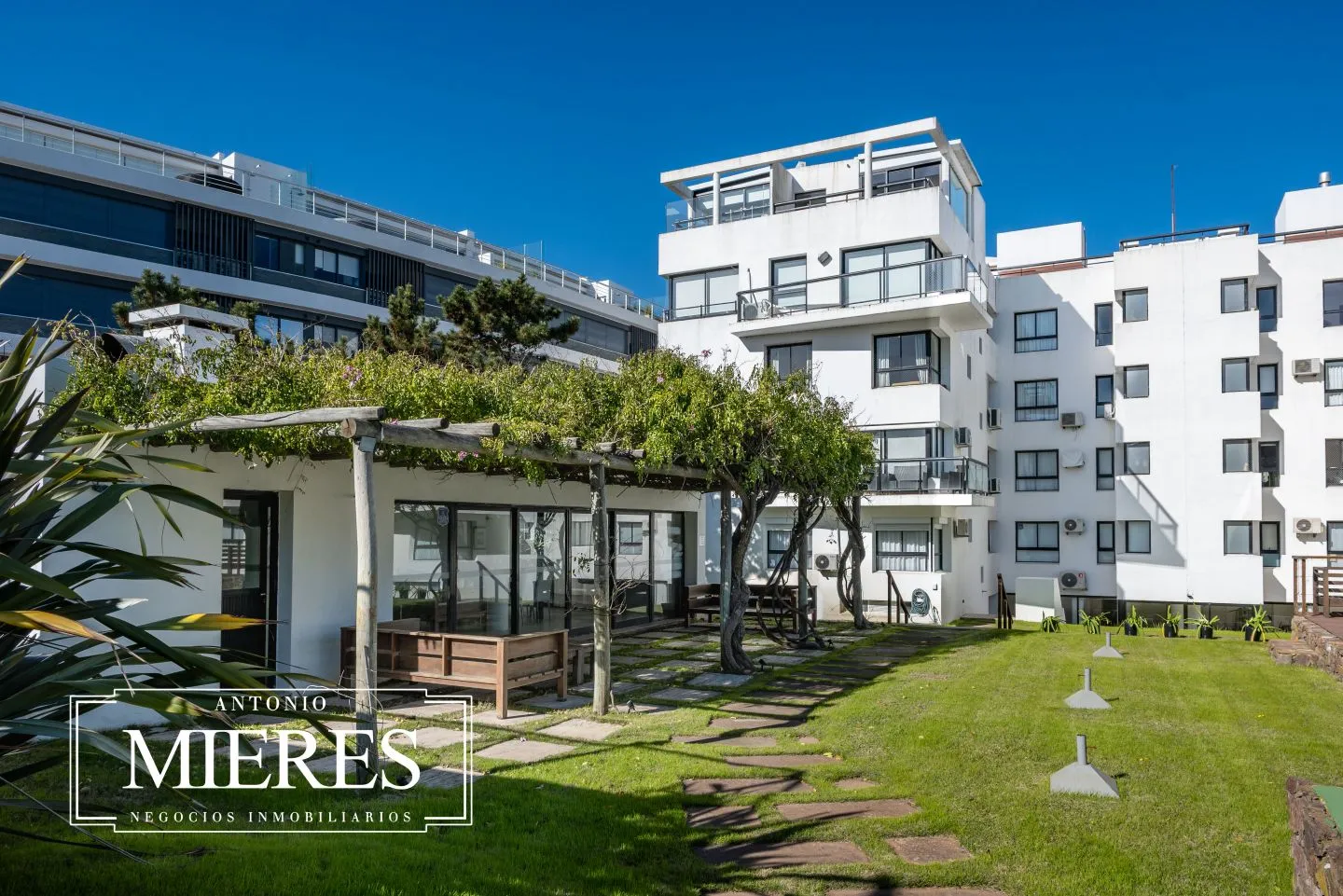 Venta apartamento 3 dormitorios - Playa Brava — foto 23