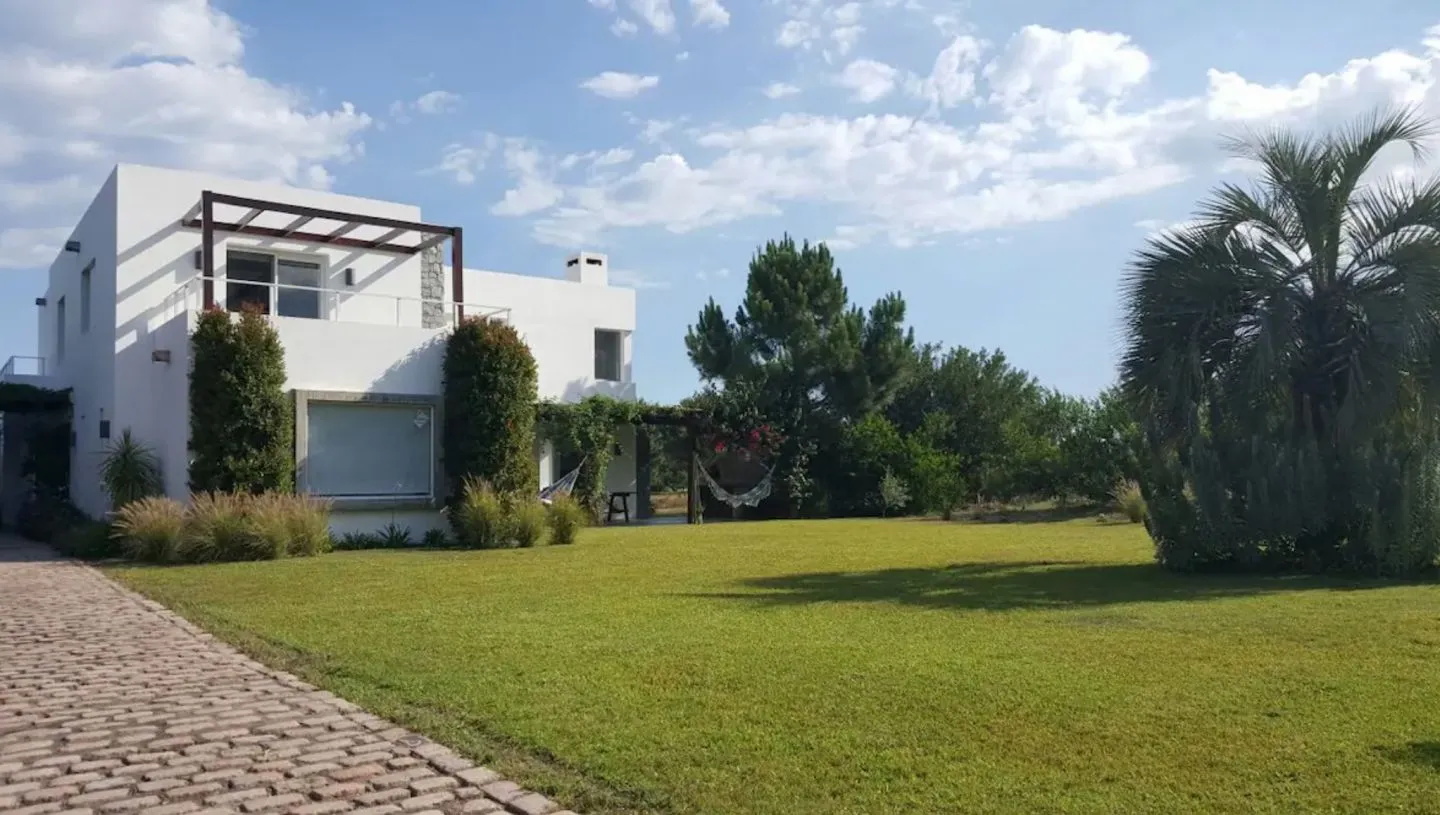Casa en alquiler 5 dormitorios en Jose Ignacio sobre el mar — foto 2