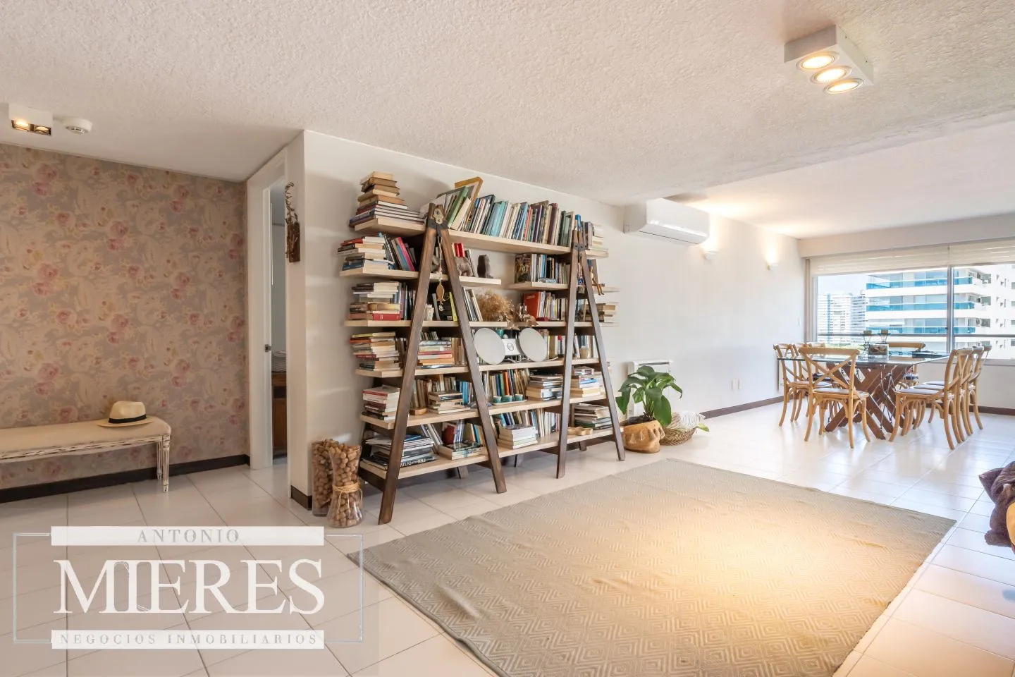 Apartamento en alquiler tres dormitorios Playa Brava — foto 8