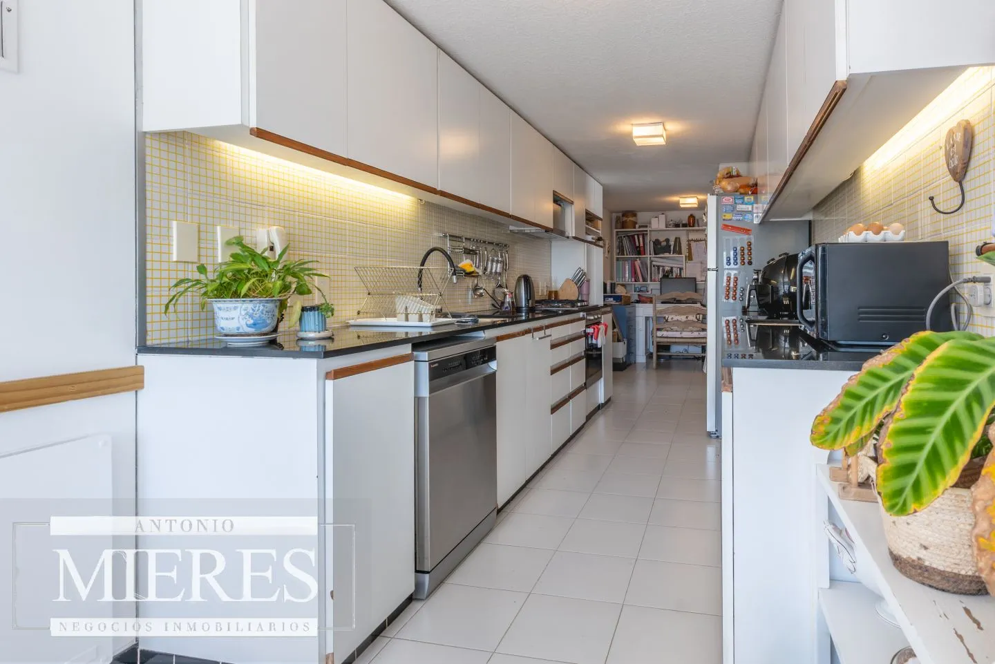 Apartamento en alquiler tres dormitorios Playa Brava — foto 20