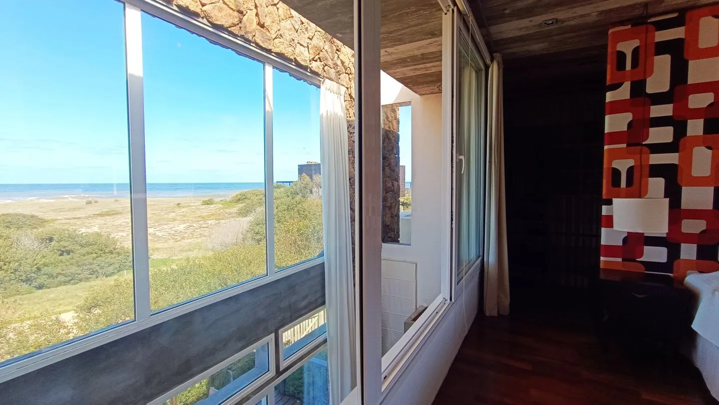 Casa en venta 4 DORMITORIOS Santa Monica sobre el mar! — foto 15
