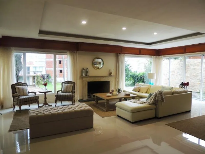 Venta casa 5 dormitorios- Playa Mansa — foto 2