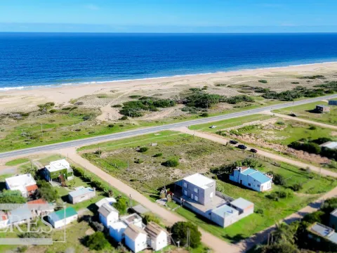 LOTE 2948 M2 C/PROYECTO APROB. P/EDIFICIO FRENTE A LA PLAYA — foto 4