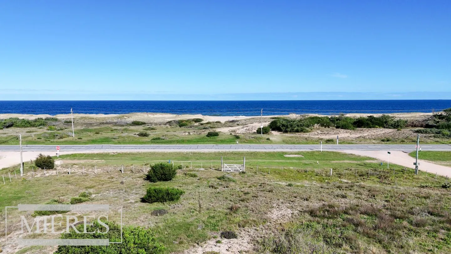 LOTE 2948 M2 C/PROYECTO APROB. P/EDIFICIO FRENTE A LA PLAYA — foto 11