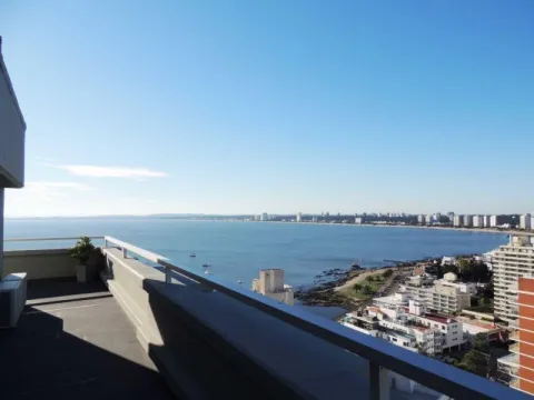Penthouse en venta de dos dormitorios- Puerto Punta del Este — foto 4