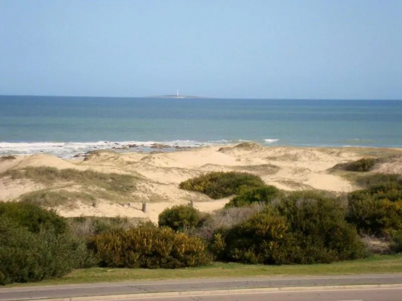 Apartamento en alquiler primera linea-Playa Brava — foto 9