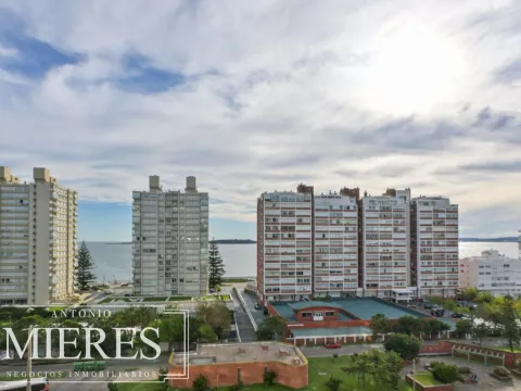 Venta apartamento 2 dormitorios - Playa Mansa — foto 2