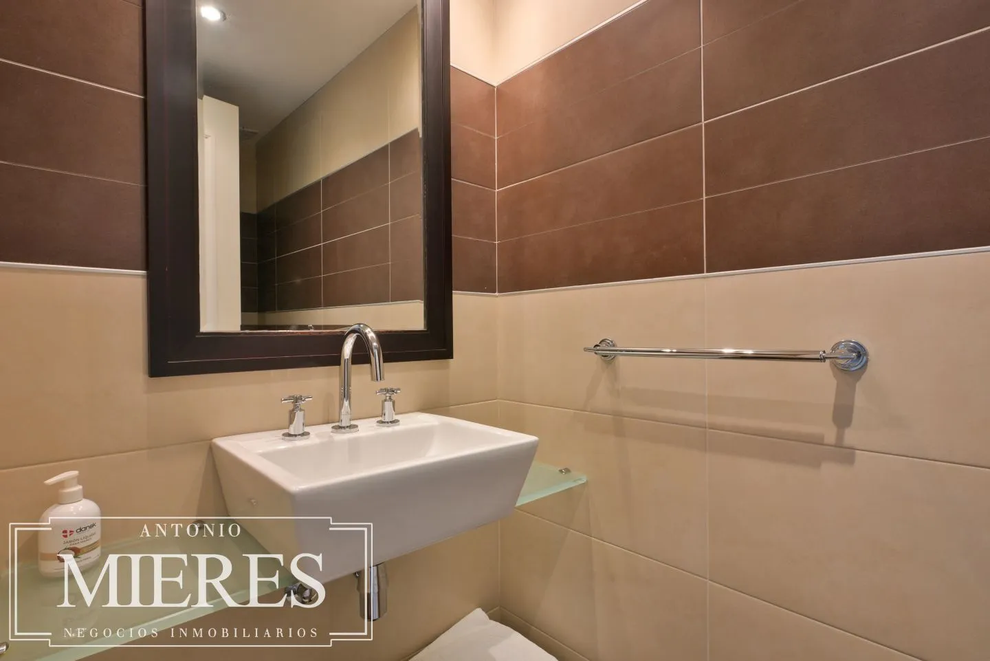 Venta apartamento 2 dormitorios - Playa Mansa — foto 9